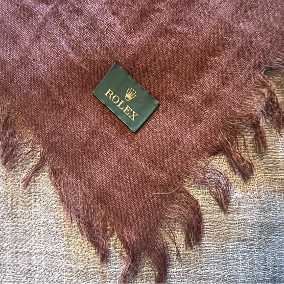 NWT Rolex Unisex, Brown & Gray Scarf, new, complete with original box and paper - Picture 7 of 16